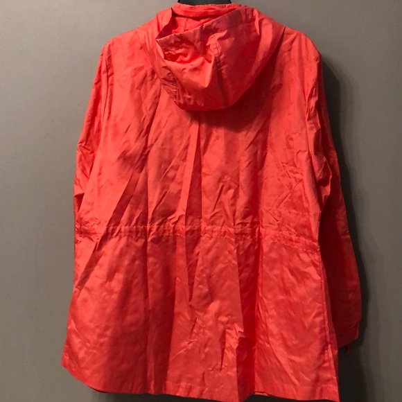 Woman’s jacket - Picture 2 of 8